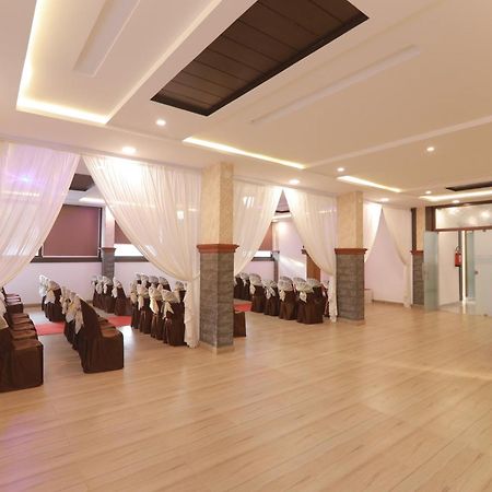 Opm Inn Payyannur ภายนอก รูปภาพ