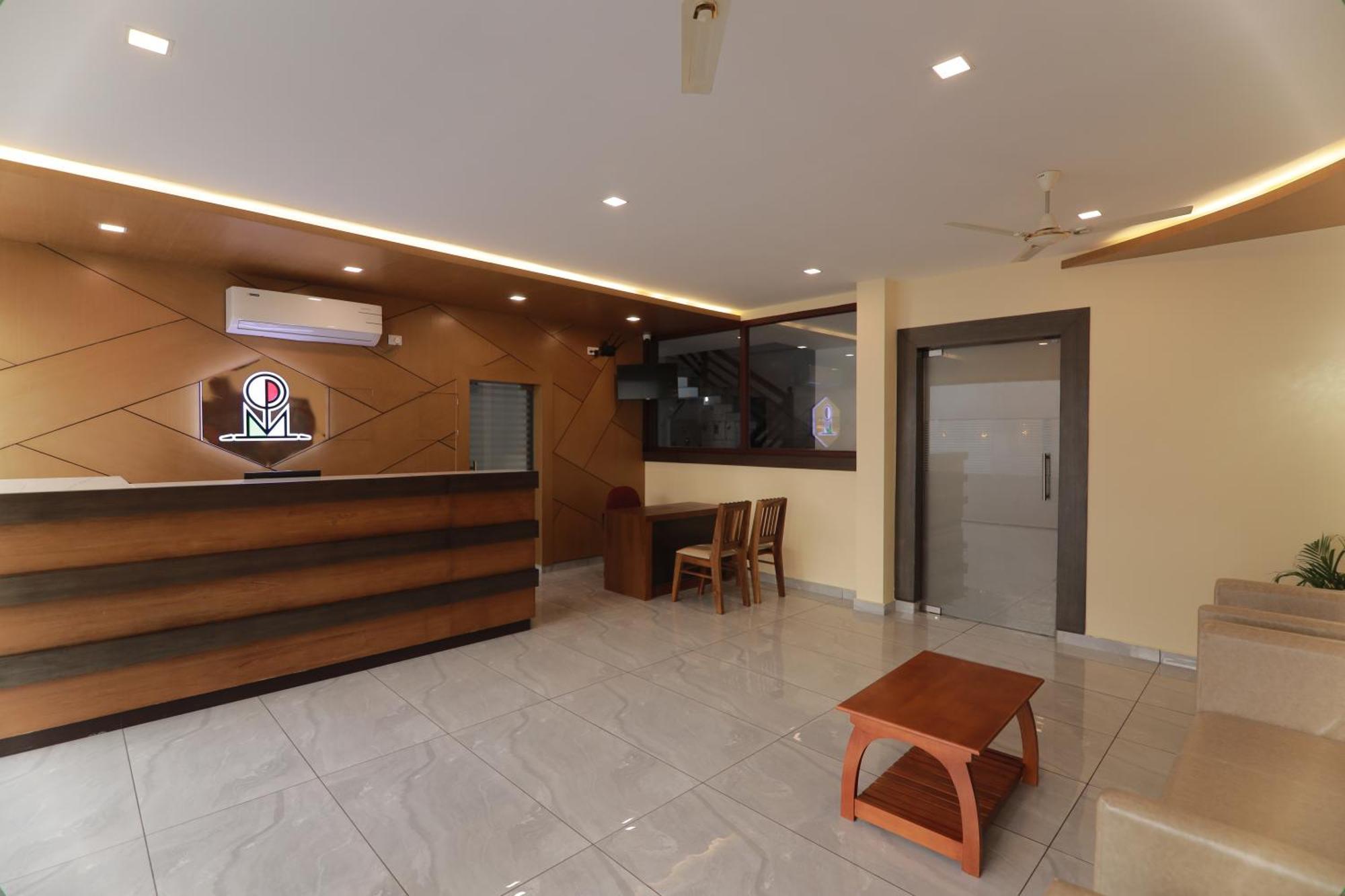 Opm Inn Payyannur ภายนอก รูปภาพ